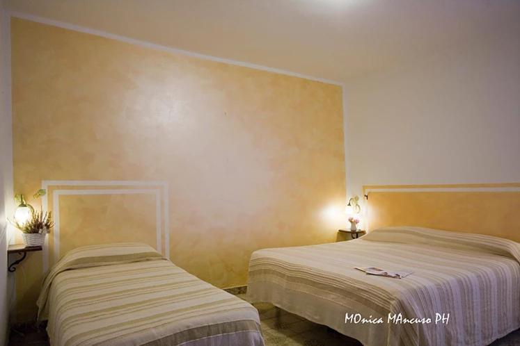 B&B La Reggia Венарія-Реале Екстер'єр фото